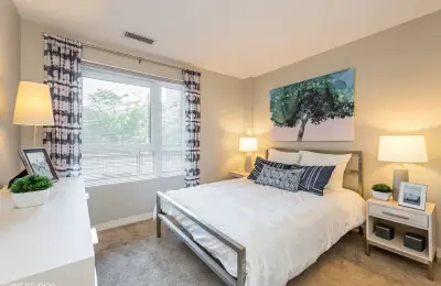 Elegant Family Home: Modern living