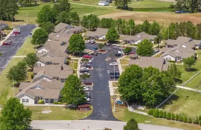 About Kings Mill Apartments